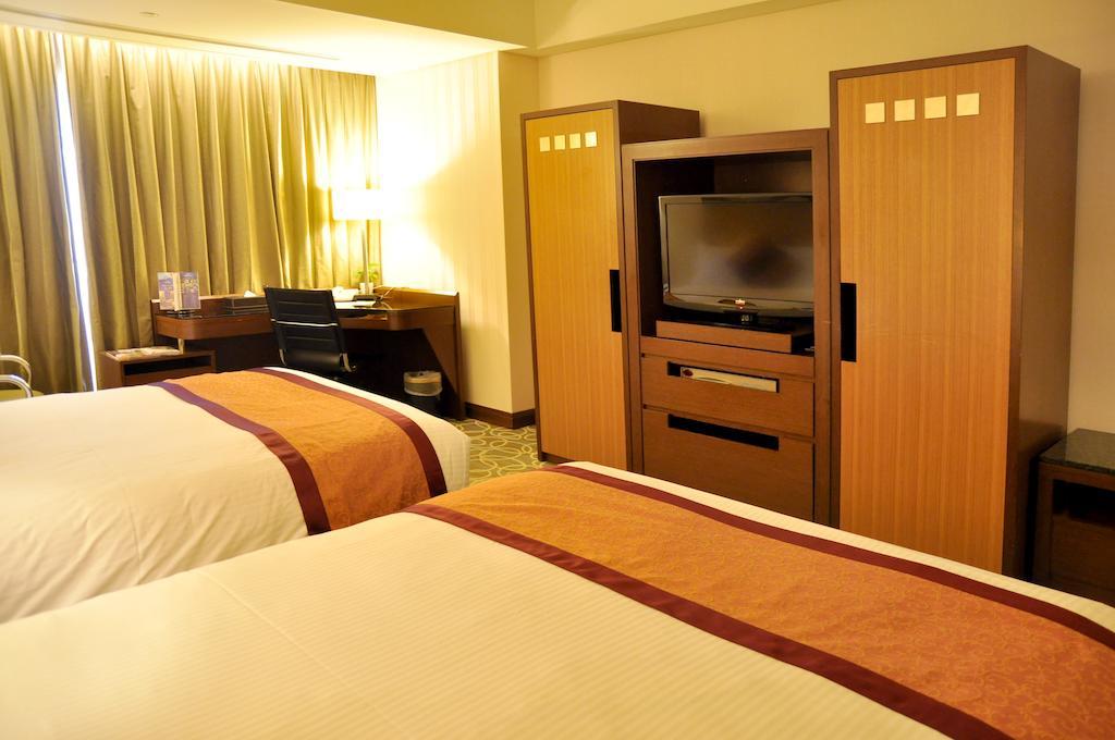 エバーグリーン プラザ ホテル タイナン 台南 部屋 写真 Deluxe room